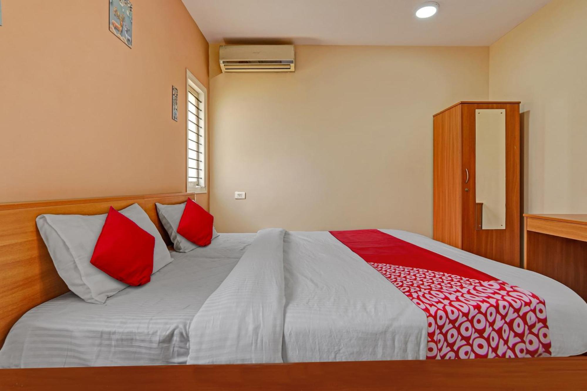 Super Hotel O Indra Suites Mysore Eksteriør billede