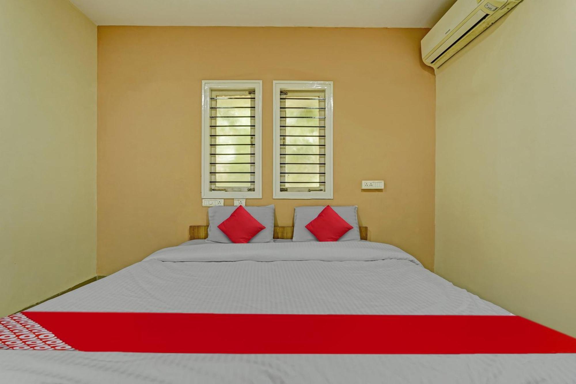 Super Hotel O Indra Suites Mysore Eksteriør billede